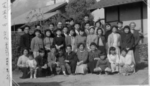広島復活教会　青年たち:1956/04/29:スナップ　マクシェリー　ダブルデー　長門　高松・長門師蔵