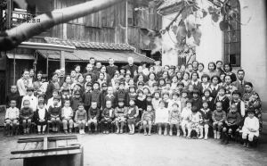 神戸昇天教会　教会記念日:1939:集合写真　バジル　ストロング　覚前　神戸・笹部氏蔵