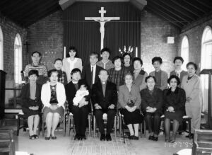 松山聖アンデレ教会　主教巡回:1994:集合写真　古本純一郎　藤井　松山聖アンデレ教会蔵