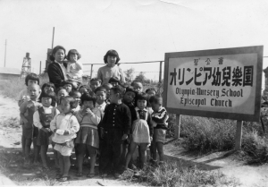 オリンピア幼児園:1950:スナップ　小林まり子　八代洋子　資料室蔵
